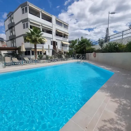 En Mangos Appartement